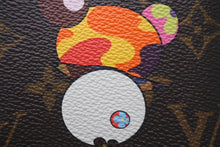 Load image into Gallery viewer, 極美品 LOUIS VUITTON ルイヴィトン 手帳カバー アジェンダ PM モノグラムパンダ 村上隆 R20011 ブラウン 中古 58897