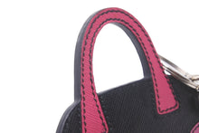 Load image into Gallery viewer, PRADA プラダ キーホルダー チャーム バッグモチーフ 小物 ブラック ピンク レザー ギャランティカード 箱付き 美品 中古 58914