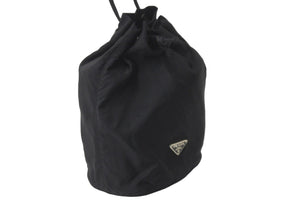 PRADA プラダ 巾着バッグ 巾着ポーチ ナイロンバッグ 小物入れ 三角ロゴプレート シルバー金具 MV369 ブラック 美品 中古 58937