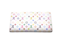 Load image into Gallery viewer, LOUIS VUITTON ルイヴィトン 長財布 ポルトフォイユ サラ M93746 モノグラム マルチカラー 村上隆 イニシャル入り 良品 中古 58941