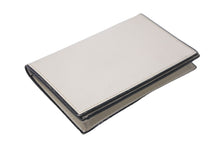 Load image into Gallery viewer, Valextra ヴァレクストラ カードケース グレインカーフスキン ホワイト 名刺入れ パスケース V8L03 044 良品 中古 58954