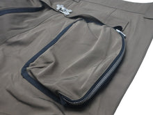 Load image into Gallery viewer, 新品未使用 FFF POSTAL SERVICE トリプルエフポスタルサービス フレアパンツ サイズ 36 カーキ オリーブ カーゴ 中古 58961