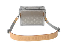 Load image into Gallery viewer, 極美品 LOUIS VUITTON ルイヴィトン ショルダーバッグ トランク クラッチボックス メッセンジャーバッグ 18AW M20101 中古 59113