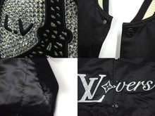 Load image into Gallery viewer, 新品未使用 LOUIS VUITTON ルイヴィトン エンブロイダードナイロンベースボールブルゾン 1AFHWN ファレル サイズ52 中古 59216