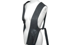 Load image into Gallery viewer, LOUIS VUITTON ルイヴィトン 3Dポケットモノグラムエンボスミッドレイヤー べスト 21AW グレー S HHL20WKRP 美品 中古 59243