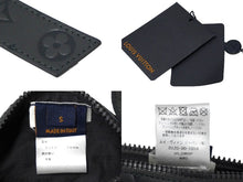 Load image into Gallery viewer, LOUIS VUITTON ルイヴィトン 3Dポケットモノグラムエンボスミッドレイヤー べスト 21AW グレー S HHL20WKRP 美品 中古 59243