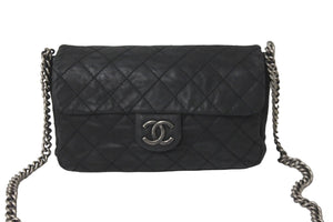 CHANEL シャネル ショルダーバッグ チェーンショルダー クルーズライン 17番台 ブラック シルバー金具 良品 中古 59251
