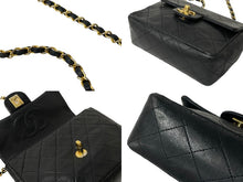 Load image into Gallery viewer, CHANEL シャネル ショルダーバッグ ミニマトラッセ 17CM 1番台 ココマーク ブラック ラムスキン ゴールド金具 美品 中古 59252