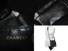 Load image into Gallery viewer, CHANEL シャネル 巾着 チェーン ショルダーバッグ ブラック ココマーク 2番台 ココボール レザー ゴールド金具 中古 59316