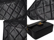 Load image into Gallery viewer, CHANEL シャネル ミニ マトラッセ チェーン ショルダーバッグ ラムスキン ブラック ココマーク ゴールド金具 美品 中古 59343