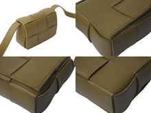Load image into Gallery viewer, BOTTEGAVENETA ボッテガヴェネタ ショルダーバッグ マキシイントレチャート カセットミニ 666688 ブラウン 美品 中古 59355