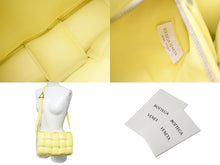 Load image into Gallery viewer, BOTTEGAVENETA ボッテガヴェネタ ショルダーバッグ パデッド カセット イントレチャート イエロー 591970VCQR19782 美品 中古 59361