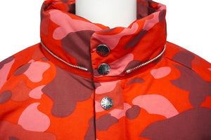A BATHING APE アベイシングエイプ ダウンジャケット カモ柄 サイズXS レッドナイロン ファー取り外し可能 良品 中古 59587 
