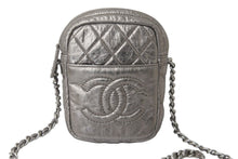 Load image into Gallery viewer, CHANEL シャネル チェーン ショルダーバッグ ポシェット シルバー 12番台 ココマーク レザー 美品 中古 59603