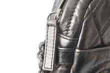 Load image into Gallery viewer, CHANEL シャネル チェーン ショルダーバッグ ポシェット シルバー 12番台 ココマーク レザー 美品 中古 59603