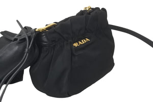 PRADA プラダ ミニショルダーバッグ サイドリボン ナイロン ブラック ゴールド金具 ロゴ BT0705 美品 中古 59625 