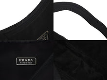 画像をギャラリービューアに読み込む, PRADA プラダショルダーバッグ プラダスポーツ アクセサリーポーチ 三角ロゴプレート MV515 ナイロン ブラック 美品 中古 59680 