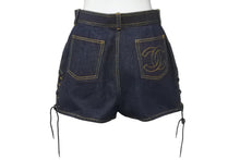 Load image into Gallery viewer, CHANEL シャネル ショートパンツ スカート ココマーク デニム ネイビー コットン サイズ40 P07818V05664 美品 中古 59736