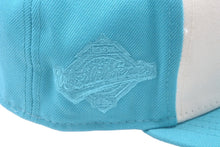 Load image into Gallery viewer, 新品未使用 NEW ERA Florida Marlins ニューエラ フロリダマーリンズ キャップ ブルー アイボリー グレーブリム 7 3/8 中古 59749