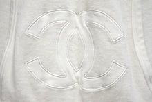 Load image into Gallery viewer, CHANEL シャネル プルオーバーパーカー ココマーク スポーツライン P34152K01049 ホワイト 良品 中古 59797