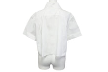 Load image into Gallery viewer, CHANEL シャネル ショート丈 半袖シャツ ココボタン ココマーク ホワイト コットン 19SS サイズ38 P61148V38915 美品 中古 59817