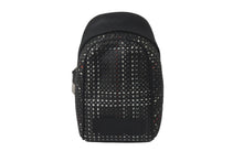 Load image into Gallery viewer, DIOR HOMME ディオール オム ポーチ 小物入れ レザー ブラック ホワイト レッド カラビナ シルバー金具 美品 中古 59883