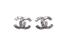 Load image into Gallery viewer, CHANEL シャネル ピアス ココマーク ヴィンテージ ロゴ シルバー金具 良品 中古 59920