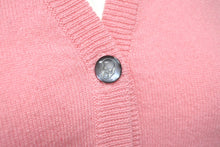 Load image into Gallery viewer, Lucien Pellat-Finet ルシアンペラフィネ カーディガン 手袋モチーフ スワロフスキー ピンク カシミヤ サイズS 美品 中古 59949