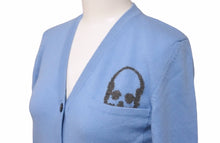 Load image into Gallery viewer, Lucien Pellat-Finet ルシアンペラフィネ カーディガン 胸ポケット ドクロモチーフ ブルー カシミヤ サイズS 美品 中古 59953