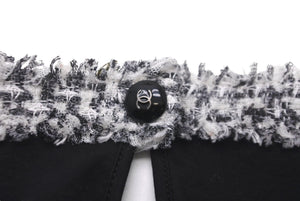 CHANEL シャネル 半袖Ｔシャツ P45633V28403 ココボタン 胸ポケット スリット コットン ツイード ブラック 34 美品 中古 59961