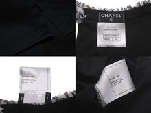 Load image into Gallery viewer, CHANEL シャネル 半袖Ｔシャツ P45633V28403 ココボタン 胸ポケット スリット コットン ツイード ブラック 34 美品 中古 59961