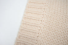 Load image into Gallery viewer, DAISY LIN for FOXEY デイジーリン for フォクシー カーディガン カシミヤ ベージュ サイズ38 30348 美品 中古 59994