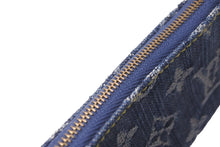 Load image into Gallery viewer, 未使用 LOUIS VUITTON ルイヴィトン モノグラム デニム ポシェットクレ コインケース M95343 ブルー 小銭入れ 財布 中古 60124