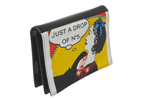 CHANEL シャネル マドモアゼル JUST A DROP OF NO.5 クラッチバッグ 7番台 A17585 エナメル ココマーク 中古 60126