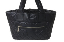 Load image into Gallery viewer, 極美品 CHANEL シャネル トートバッグ コココクーン 17番台 ココマーク ブラック ナイロン レザー シルバー金具 中古 60128