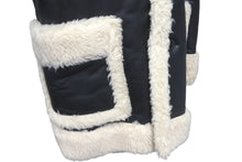 Load image into Gallery viewer, 新品同様 Sacai サカイ フェイクシアリング ブルゾン ボアジャケット 22-02902M 22AW ブラック アイボリー 1 中古 60149