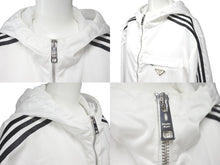 Load image into Gallery viewer, 極美品 PRADA × Adiddas プラダ × アディダス 21AW ナイロンジャケット RE-Nylon SGB964 ホワイト サイズ50 中古 60154