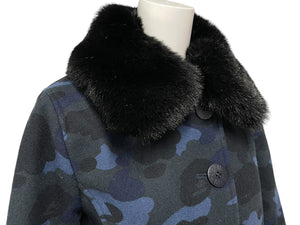 A BATHING APE アベイシングエイプ ファーコート カモ柄 ブルー ネイビー ファー取り外し可 サイズXS 1860-241-505 美品 中古 60178 