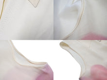 Load image into Gallery viewer, CHANEL シャネル ブラウス シャツ ノースリーブ ココマーク サイズ34 フラワーモチーフ ベージュ シルク P51353 美品 中古 60204