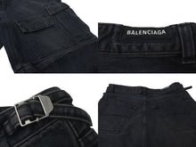 Load image into Gallery viewer, 新品同様 BALENCIAGA バレンシアガ オーバーサイズ ダブルカーゴ バギー デニムパンツ 22SS インディゴ コットン 34 675217 TJW57 中古 60219