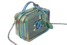 Load image into Gallery viewer, 新品同様 CHANEL シャネル チェーンショルダーバッグ バニティケース ココマーク レインボー シルバー 29番台 2020年 中古 60221