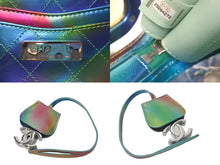 Load image into Gallery viewer, 新品同様 CHANEL シャネル チェーンショルダーバッグ バニティケース ココマーク レインボー シルバー 29番台 2020年 中古 60221