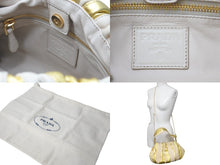 Load image into Gallery viewer, PRADA プラダ 2WAYセミショルダーバッグ ストラップ付き パンプキンシリーズ BN1678 カーフ ベージュ ゴールド 美品 中古 60261