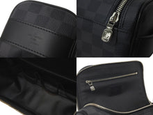 Load image into Gallery viewer, 極美品 LOUIS VUITTON ルイヴィトン ハンドポーチ トワレ・ポーチ ダミエグラフィット N47625 ブラック シルバー金具 中古 60262
