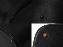 Load image into Gallery viewer, 極美品 LOUIS VUITTON ルイヴィトン ハンドバッグ クルーザー40 エピ スペシャルオーダー M41139 ブラック ゴールド金具 中古 60271