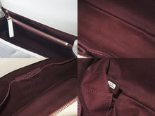 Load image into Gallery viewer, 新品同様 CHANEL シャネル ココハンドル Vステッチトップハンドル 28cm アイボリー A92991 キャビアスキン 中古 60308
