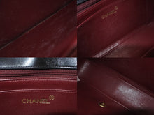 Load image into Gallery viewer, CHANEL シャネル ショルダーバッグ マトラッセ ダイアナ 25 シングルフラップ シングルチェーン ブラック 美品 中古 60359