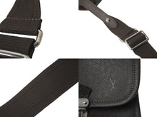 Load image into Gallery viewer, 極美品 LOUIS VUITTON ルイヴィトン ショルダーバッグ アレクセイ M32478 タイガライン グリズリ 中古 60366