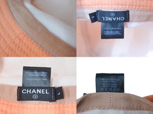 Load image into Gallery viewer, CHANEL シャネル バケットハット バケハ ココマーク サイズL 刺繍 オレンジ ブルー パステルカラー コットン 美品 中古 60390