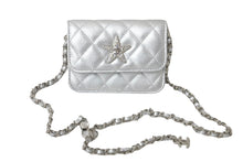Load image into Gallery viewer, 新品未使用 CHANEL シャネル ショルダーバッグ ココマーク スター シルバー ラインストーン イヤーズ ギフト シルバー金具 中古 60398